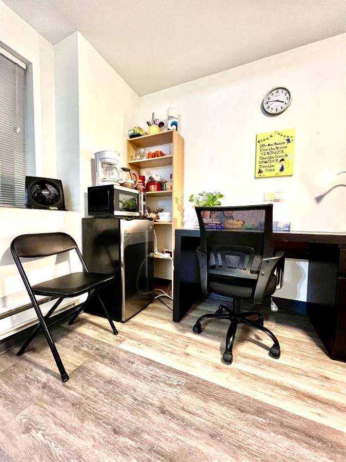 Micro Studio Apartment 10 Minutes Walk To University Of Washington Seattle Esterno foto