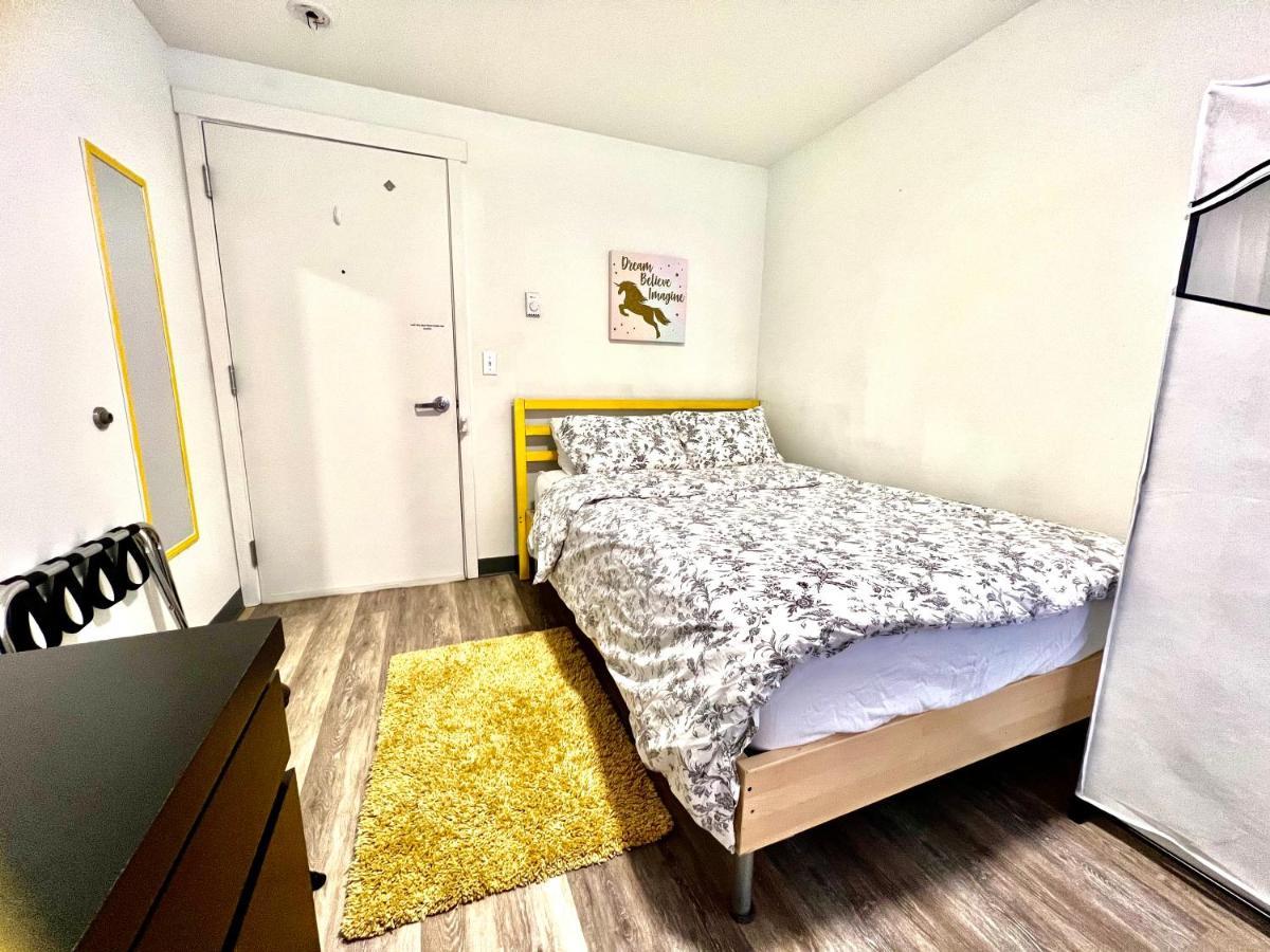 Micro Studio Apartment 10 Minutes Walk To University Of Washington Seattle Esterno foto