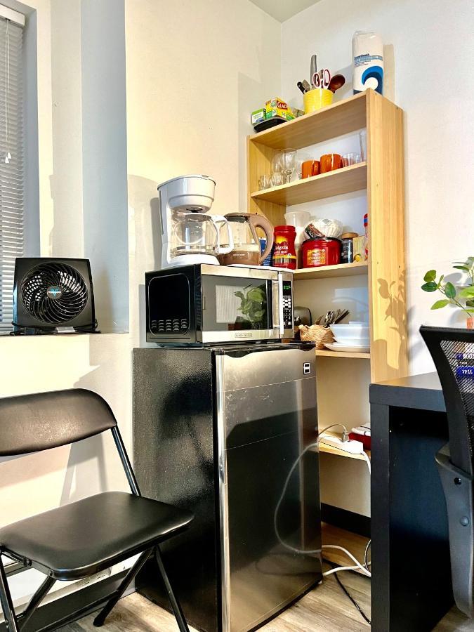 Micro Studio Apartment 10 Minutes Walk To University Of Washington Seattle Esterno foto